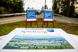 28 spielberg bahnberfhrung