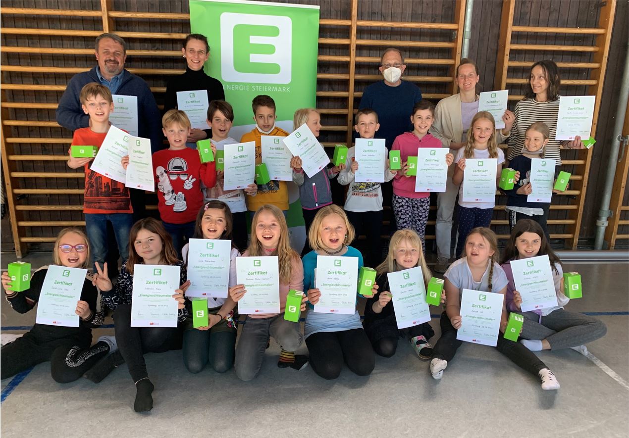 Spielberg freut sich über weitere 36 zertifizierte „Energieschlaumeier“